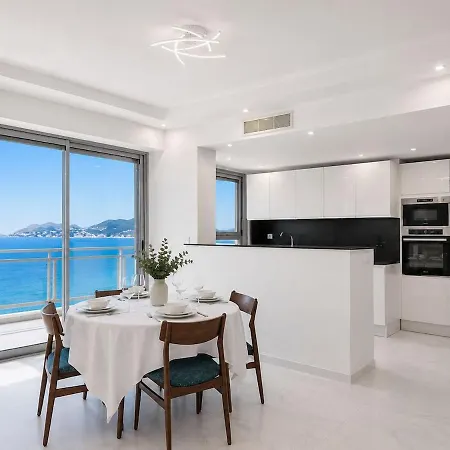 3 Baths Sea View Terrace